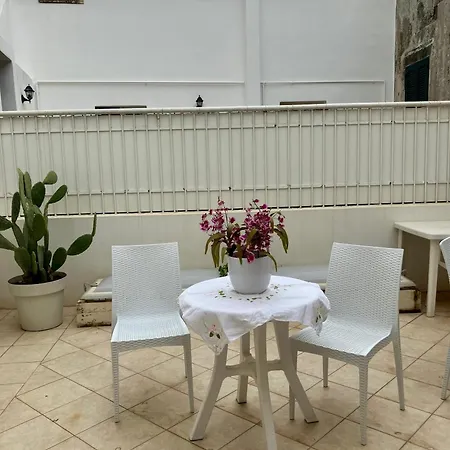 Le Dimore Di Ike Pensión 3*