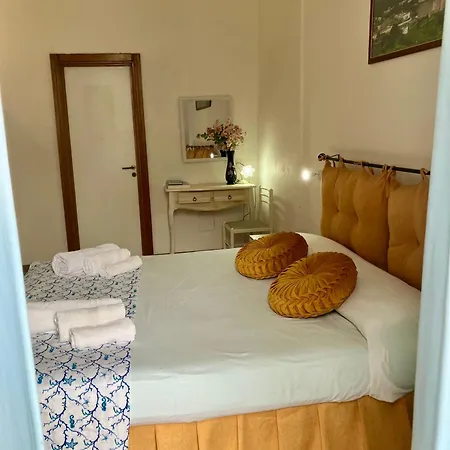 Pensión Le Dimore Di Ike 3*