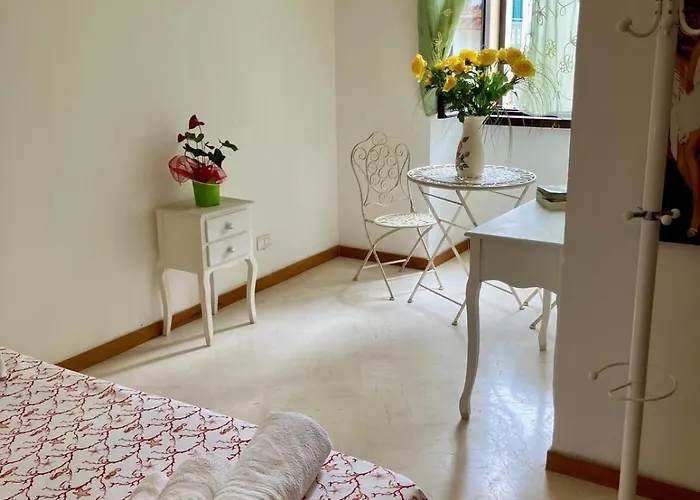 Le Dimore Di Ike Pensjonat Otranto